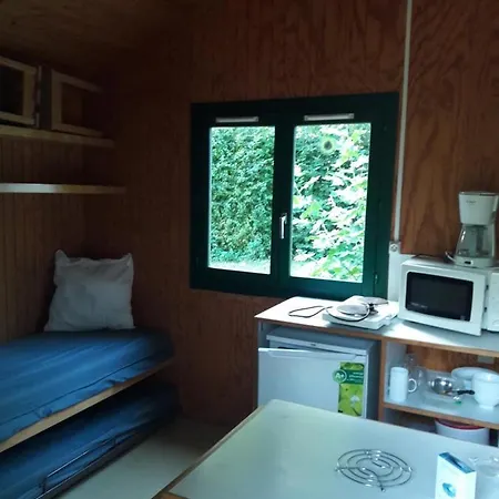 Camping Les Feuilles Chauffailles Extérieur photo