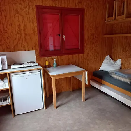 Camping Les Feuilles Chauffailles Extérieur photo